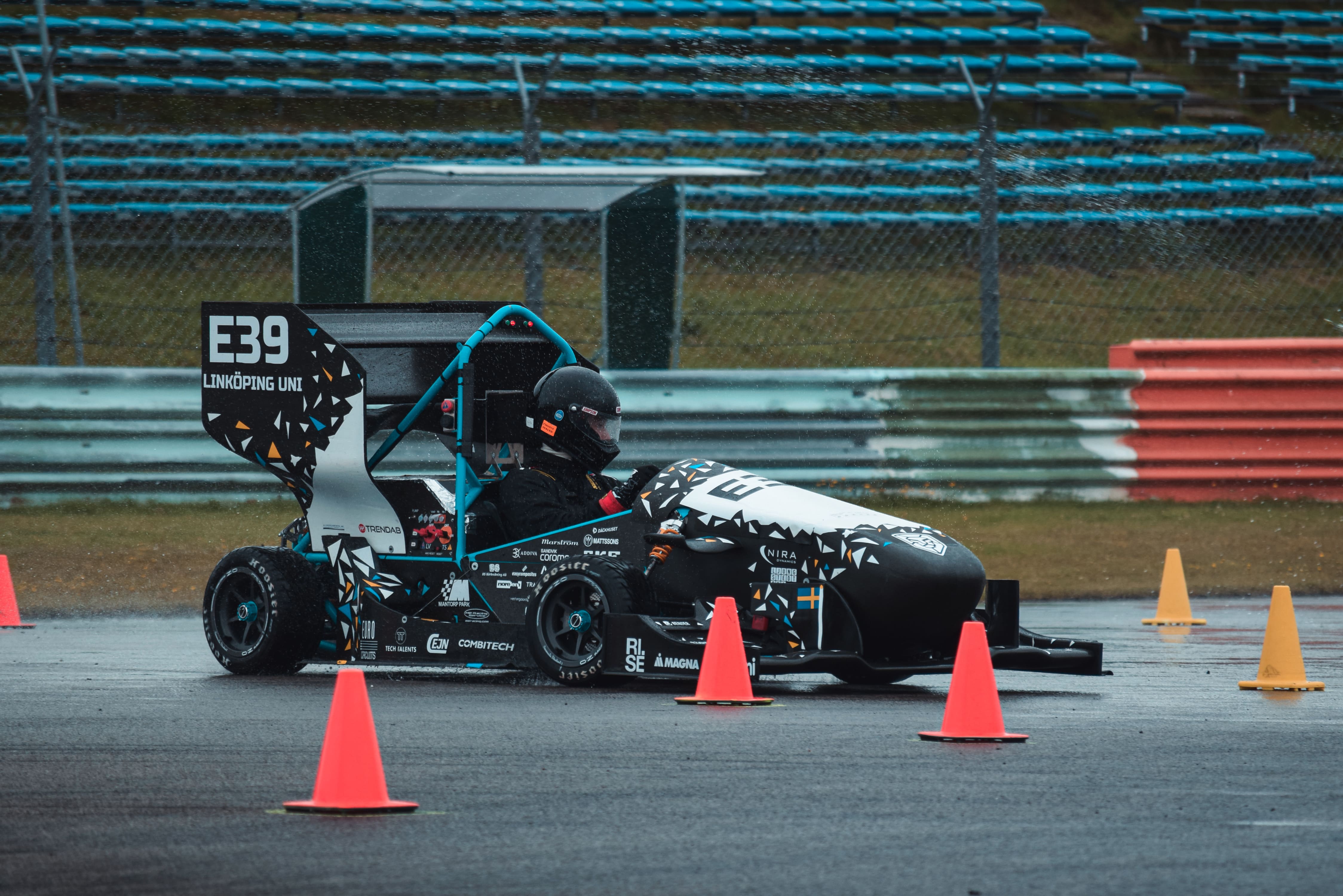 ER24 race car on track