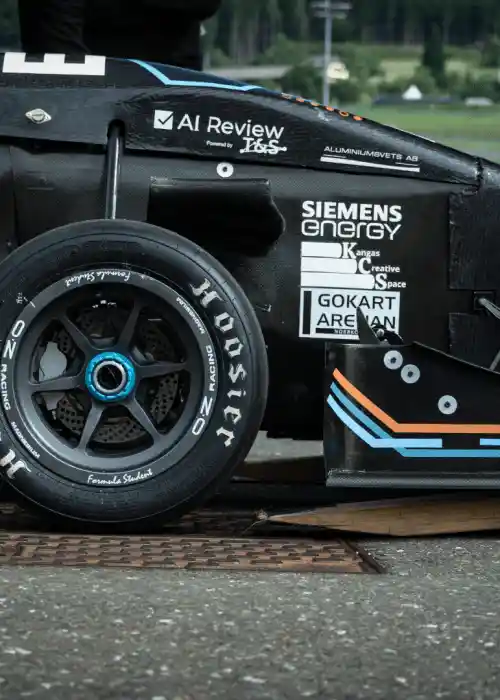 Side view of the LiU Formula Student car exterior